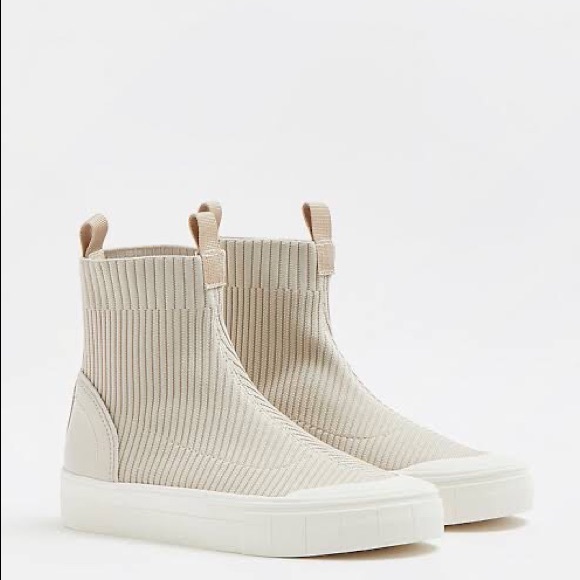 Brand new River Island Beige High Top Trainers size UK 7 - AU 9 or EU40 - Picture 2 of 10